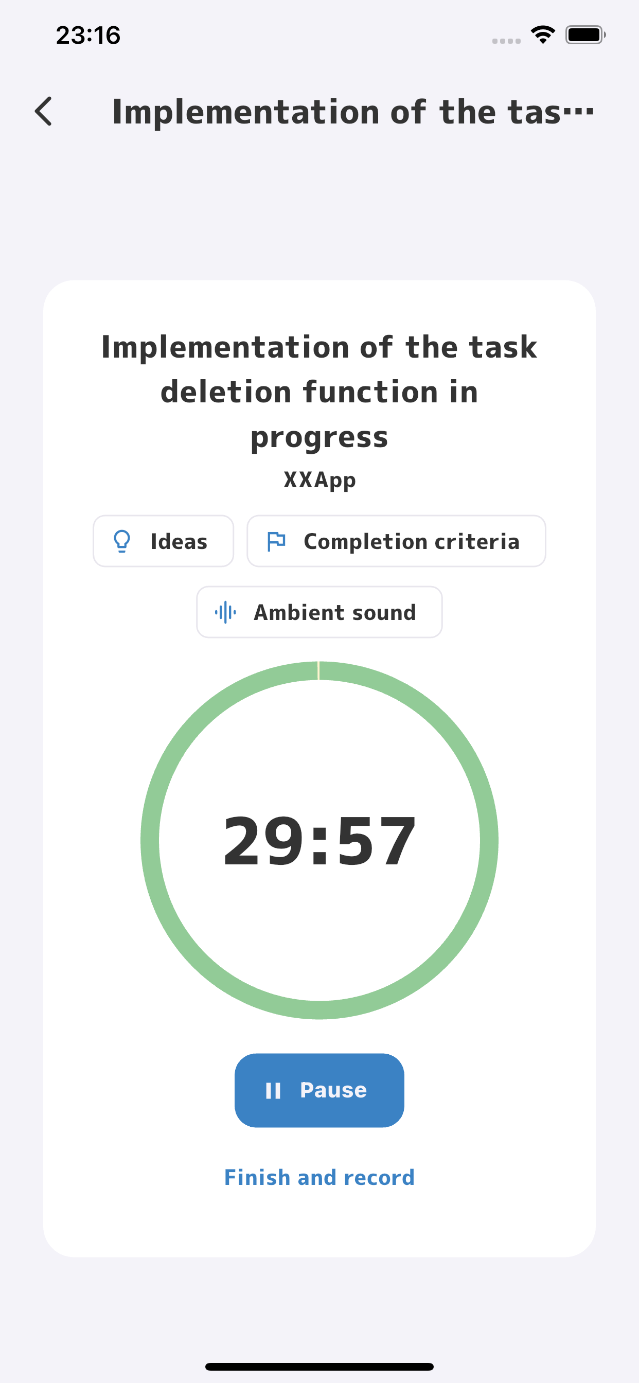 PiyoMemo timer screen showing the task, project, elapsed time, and ambient sound